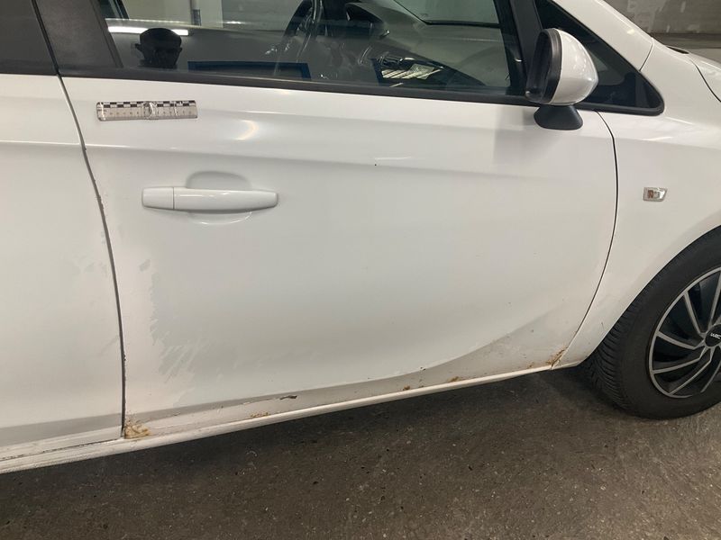 Opel Corsa 1.3 CDTI Business Connect ecoFlex 2015 – снимка 30