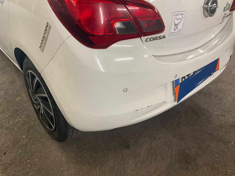 Opel Corsa 1.3 CDTI Business Connect ecoFlex 2015 – снимка 37