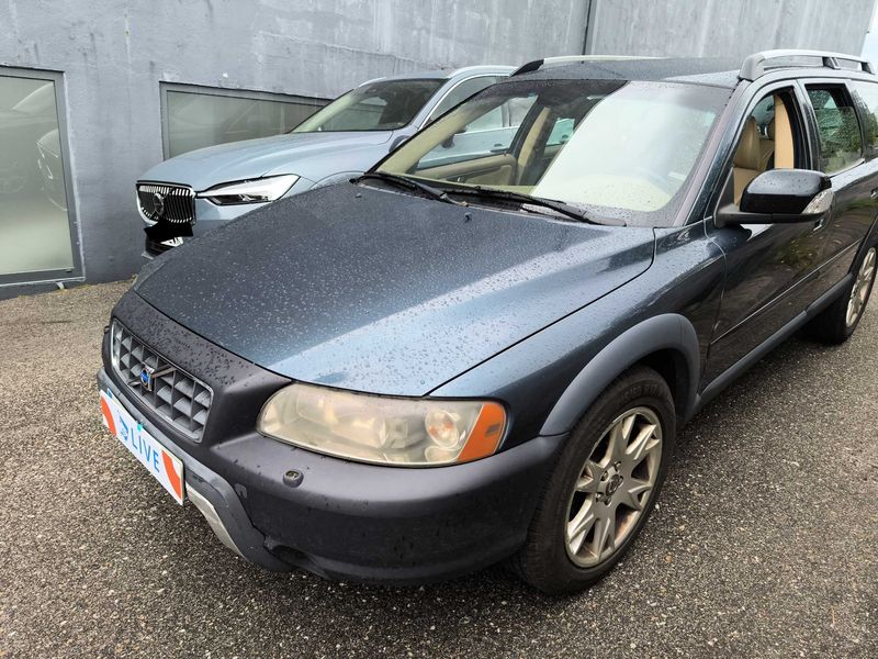 Volvo XC70 2.4 D5 Summum AWD 2007 – снимка 2