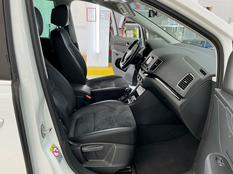 Volkswagen Sharan 2.0 TDI Highline 4Motion BlueMotion Tech 2020 – снимка 17
