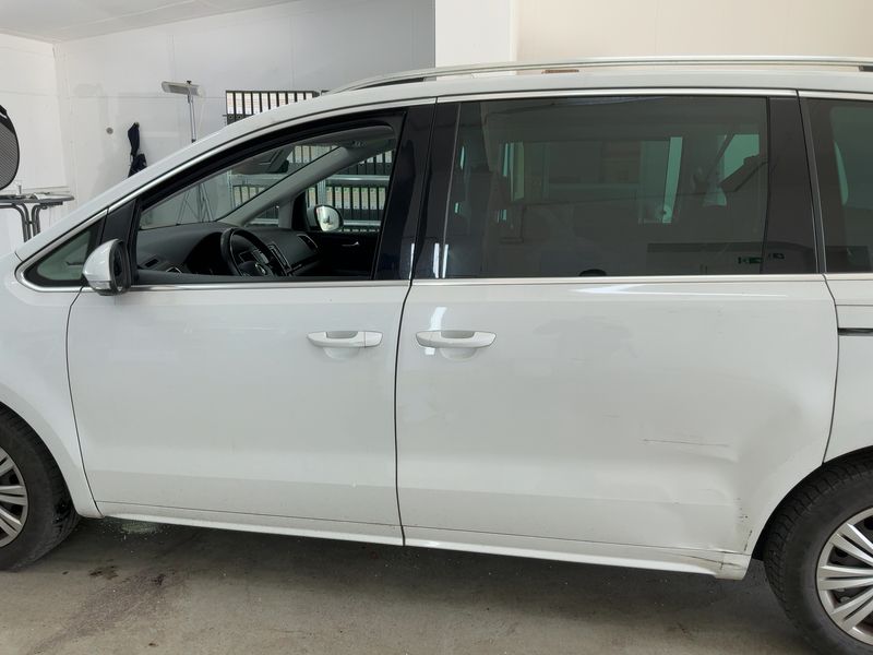 Volkswagen Sharan 2.0 TDI Highline 4Motion BlueMotion Tech 2020 – снимка 4