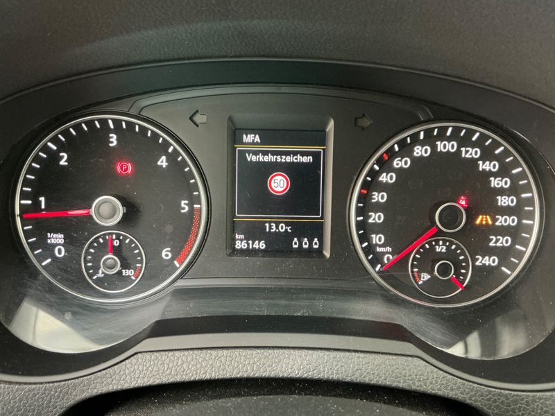 Volkswagen Sharan 2.0 TDI Highline 4Motion BlueMotion Tech 2020 – снимка 19