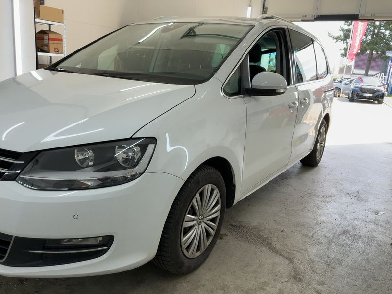 Volkswagen Sharan 2.0 TDI Highline 4Motion BlueMotion Tech 2020 – снимка 2