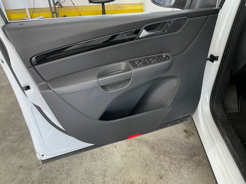 Volkswagen Sharan 2.0 TDI Highline 4Motion BlueMotion Tech 2020 – снимка 28