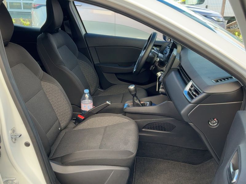 Renault Clio 1.0 TCe Business 2019 – снимка 16