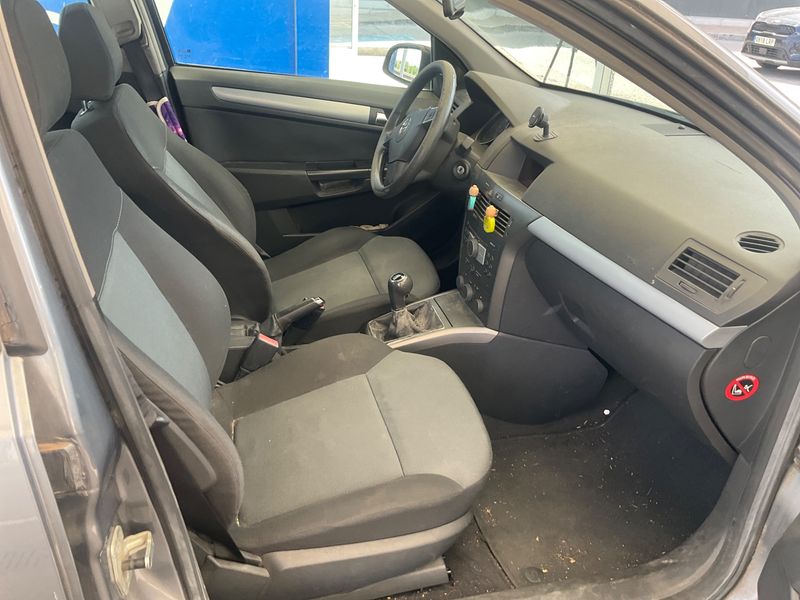 Opel Astra 1.7 CDTI Enjoy 2005 – снимка 3