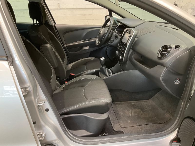 Renault Clio 1.5 dCi Energy Zen 2018 – снимка 16