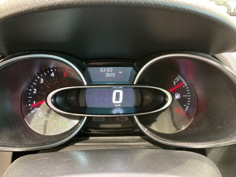 Renault Clio 1.5 dCi Energy Zen 2018 – снимка 18