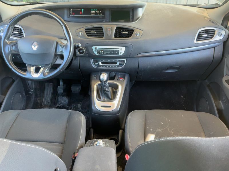 Renault Scenic 1.5 dCi Energy Limited 2016 – снимка 17