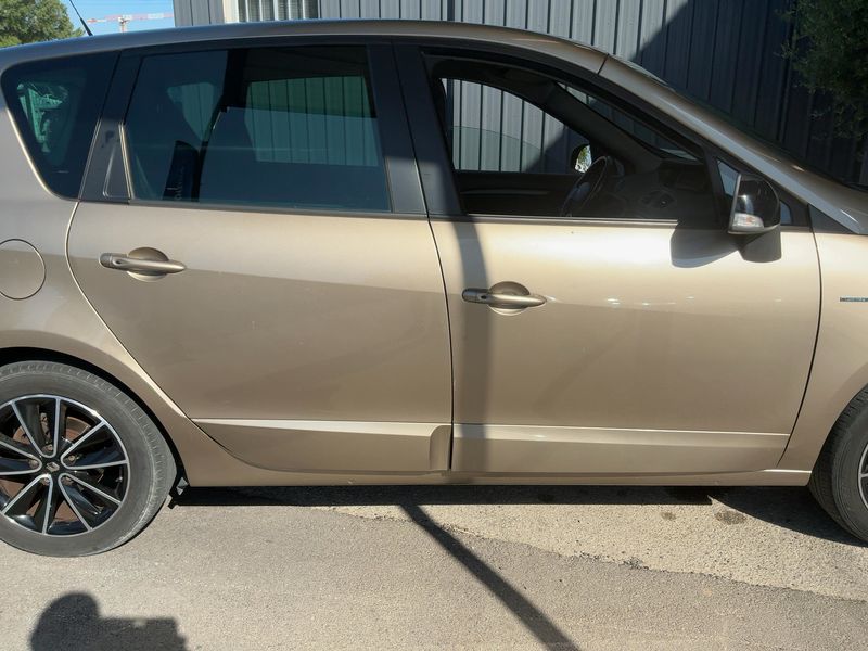 Renault Scenic 1.5 dCi Energy Limited 2016 – снимка 10