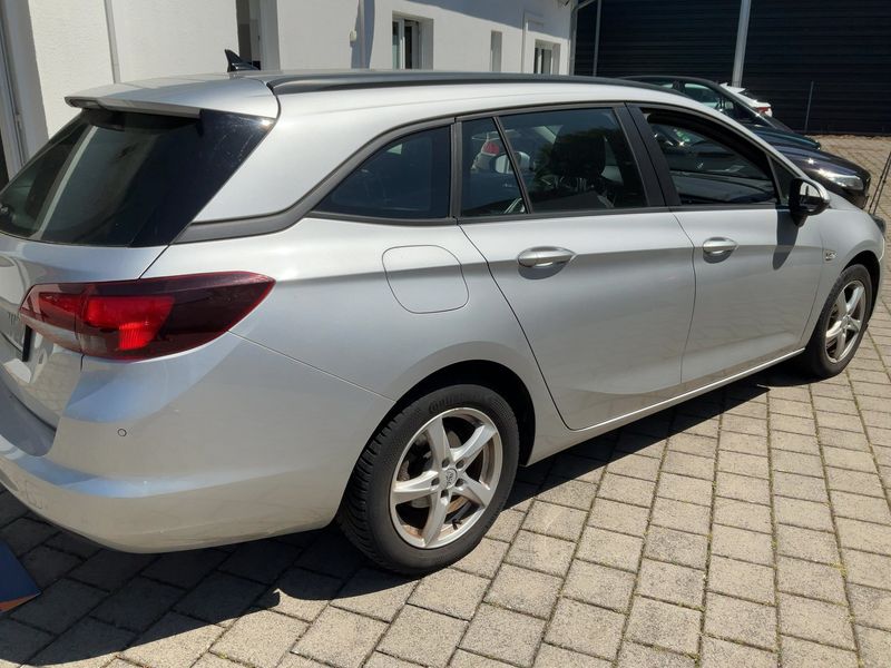 Opel Astra 1.6 CDTI DPF Edition Start/Stop 2019 – снимка 8