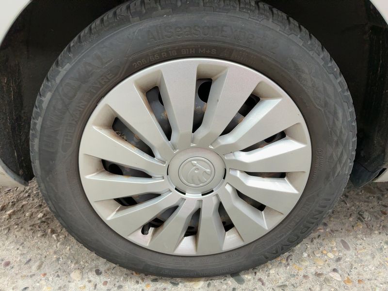 Skoda Octavia 2.0 TDI Ambition 2016 – снимка 9