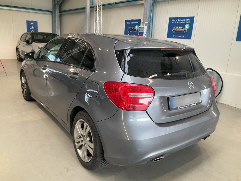 Mercedes-Benz A-Klasse A 180 BlueEfficiency Urban 2012 – снимка 6