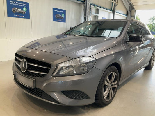 Mercedes-Benz A-Klasse A 180 BlueEfficiency Urban 2012 – снимка 1