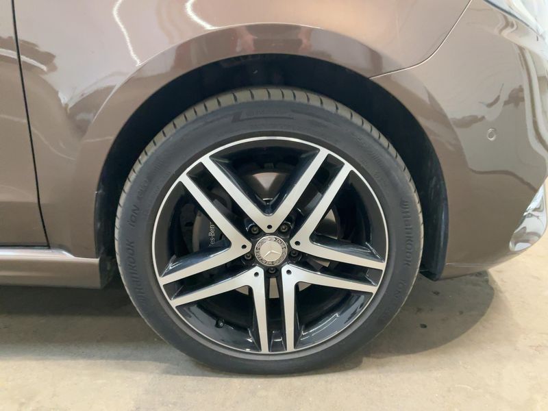 Mercedes-Benz V-Klasse V 250 d lang 4Matic Edition Exclusive 2017 – снимка 11