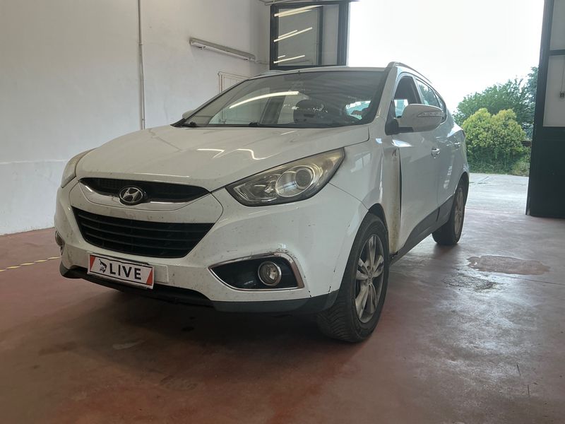 Hyundai ix35 1.7 CRDi Classic 2WD 2011 – снимка 1
