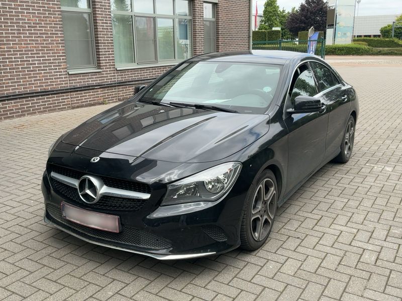 Mercedes-Benz CLA-Klasse CLA 180 d Urban 2018 – снимка 1
