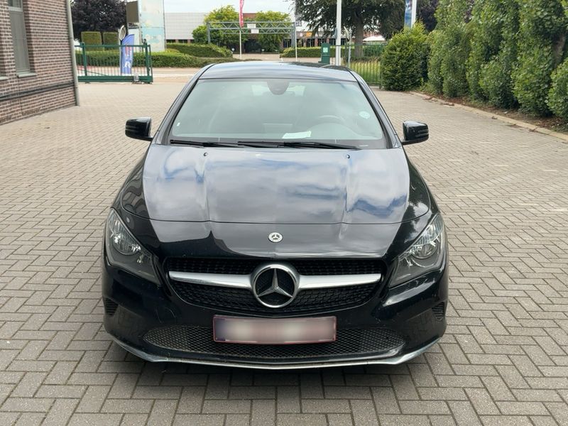 Mercedes-Benz CLA-Klasse CLA 180 d Urban 2018 – снимка 14