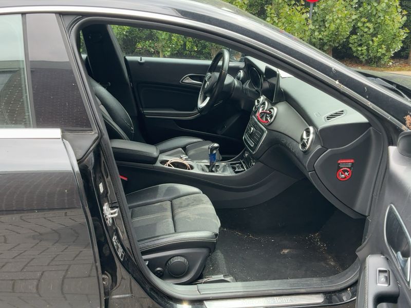 Mercedes-Benz CLA-Klasse CLA 180 d Urban 2018 – снимка 16