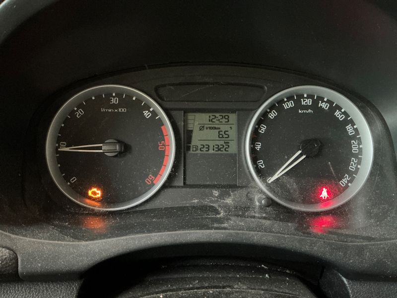 Skoda Fabia 1.4 TDI Style Edition 2008 – снимка 4