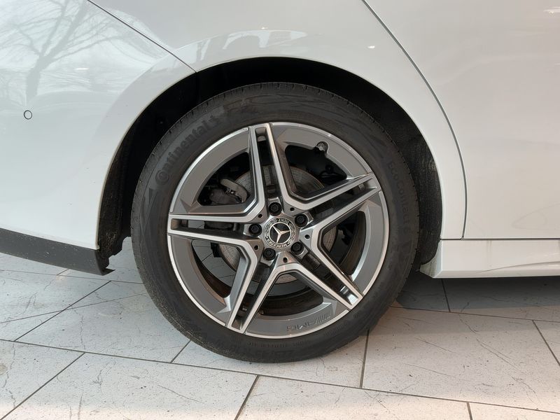 Mercedes-Benz CLA-Klasse CLA 180 Shooting Brake Mild-Hybrid AMG Line 2023 – снимка 9