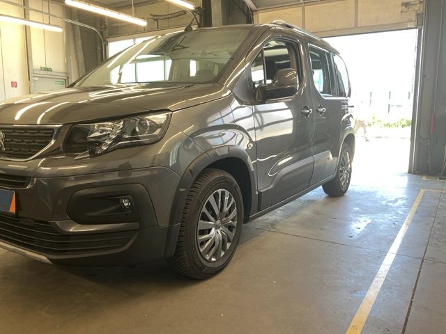 Peugeot Rifter 1.5 Blue-HDi Allure L1 2020 – снимка 2