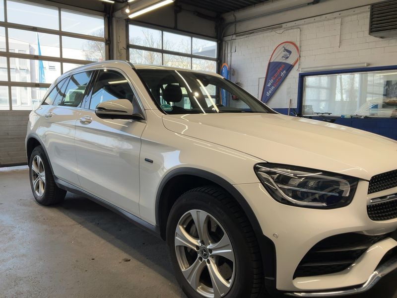 Mercedes-Benz GLC-Klasse GLC 300e 4Matic AMG Line 2020 – снимка 12