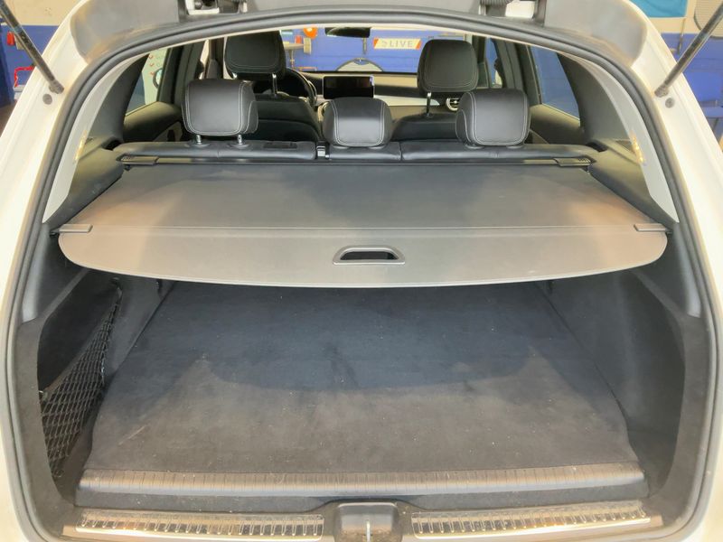 Mercedes-Benz GLC-Klasse GLC 300e 4Matic AMG Line 2020 – снимка 16