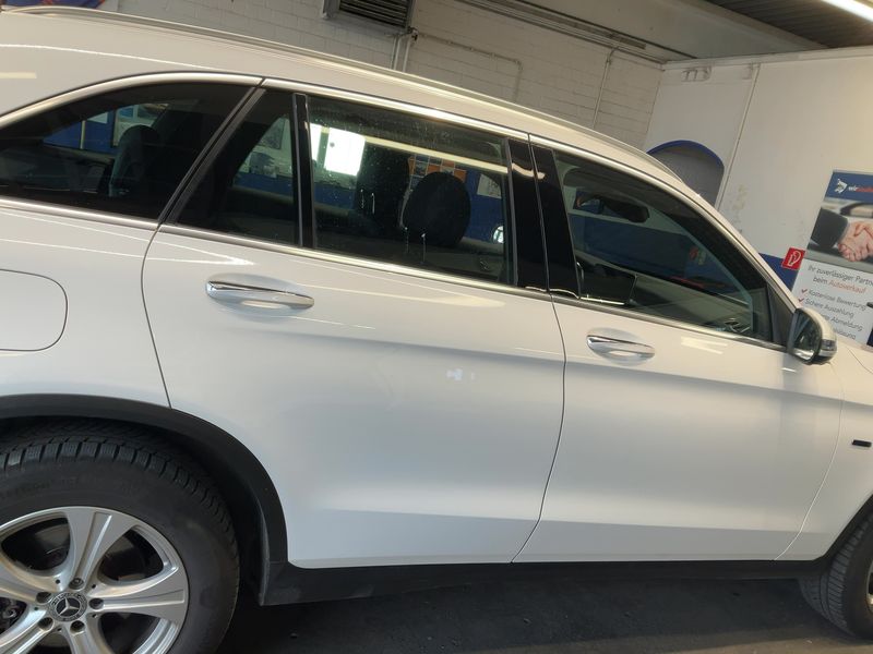 Mercedes-Benz GLC-Klasse GLC 300e 4Matic AMG Line 2020 – снимка 10