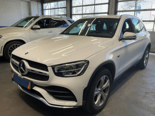 Mercedes-Benz GLC-Klasse GLC 300e 4Matic AMG Line 2020 – снимка 1