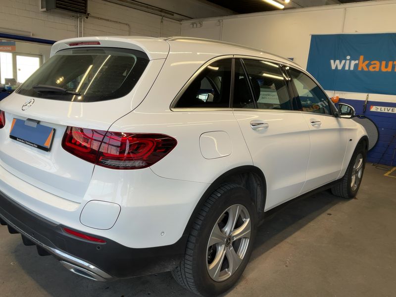 Mercedes-Benz GLC-Klasse GLC 300e 4Matic AMG Line 2020 – снимка 8