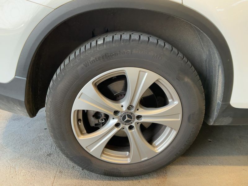 Mercedes-Benz GLC-Klasse GLC 300e 4Matic AMG Line 2020 – снимка 9