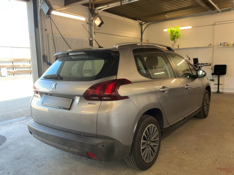 Peugeot 2008 1.2 PureTech Active 2017 – снимка 8