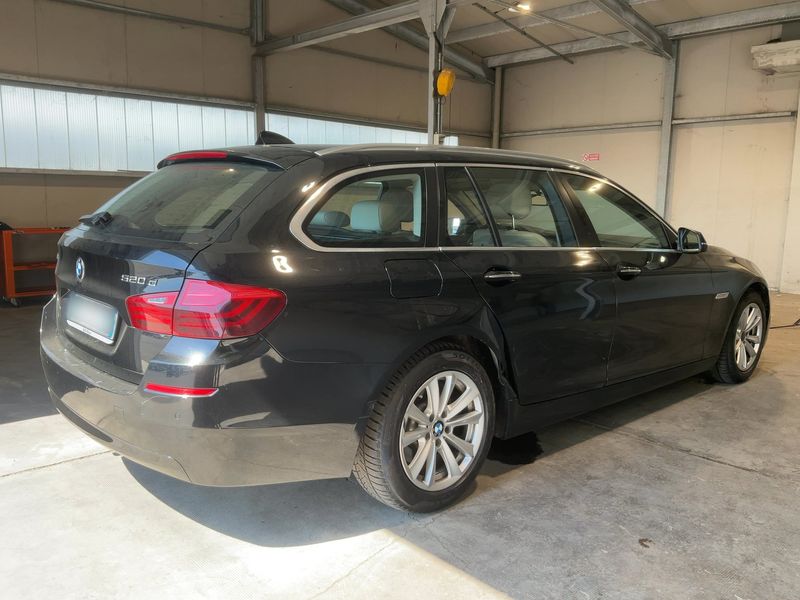 BMW 5er 520d xDrive 2015 – снимка 8