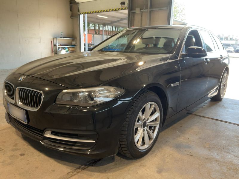 BMW 5er 520d xDrive 2015 – снимка 2