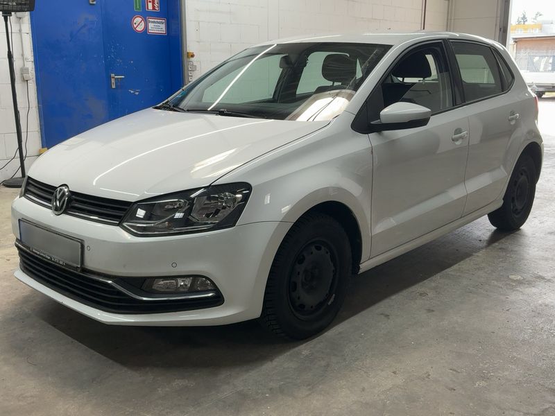 Volkswagen Polo 1.0 Comfortline 2015 – снимка 1