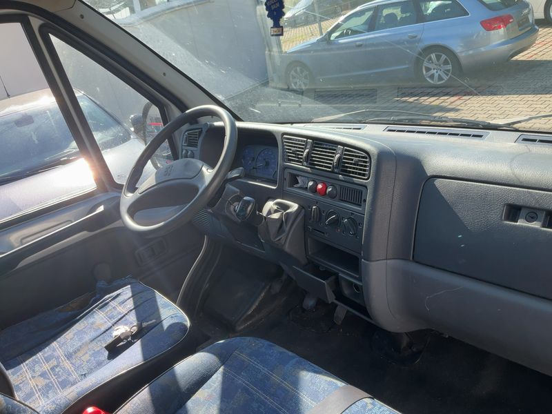 Peugeot Boxer 2.5 Turbodiesel 1400 TD 1999 – снимка 17