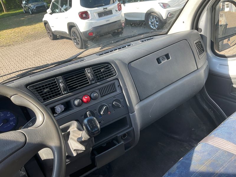 Peugeot Boxer 2.5 Turbodiesel 1400 TD 1999 – снимка 30