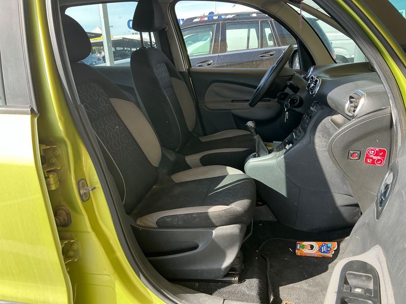 Citroen C3 Picasso 1.6 HDi Seduction 2012 – снимка 3