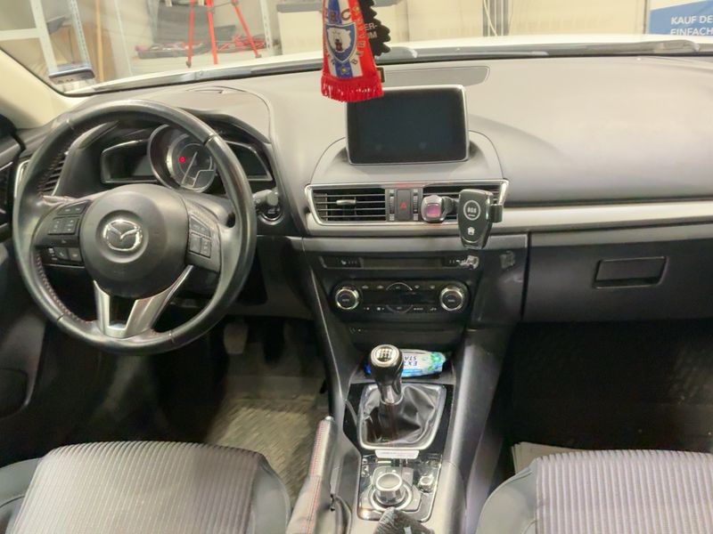 Mazda 3 2.0 Urban Limited 2016 – снимка 17