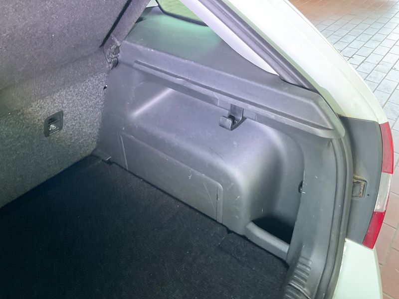 Skoda Rapid Spaceback 1.2 TSI Emotion Plus 2015 – снимка 34