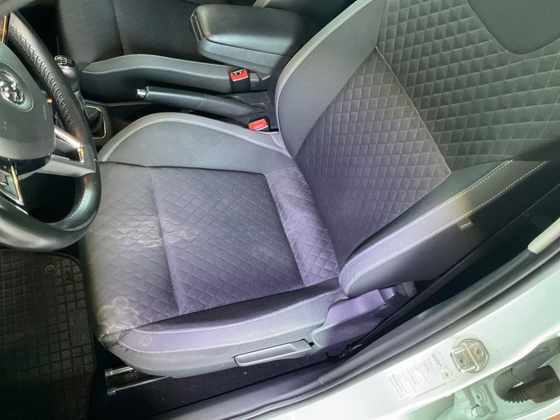 Skoda Rapid Spaceback 1.2 TSI Emotion Plus 2015 – снимка 47