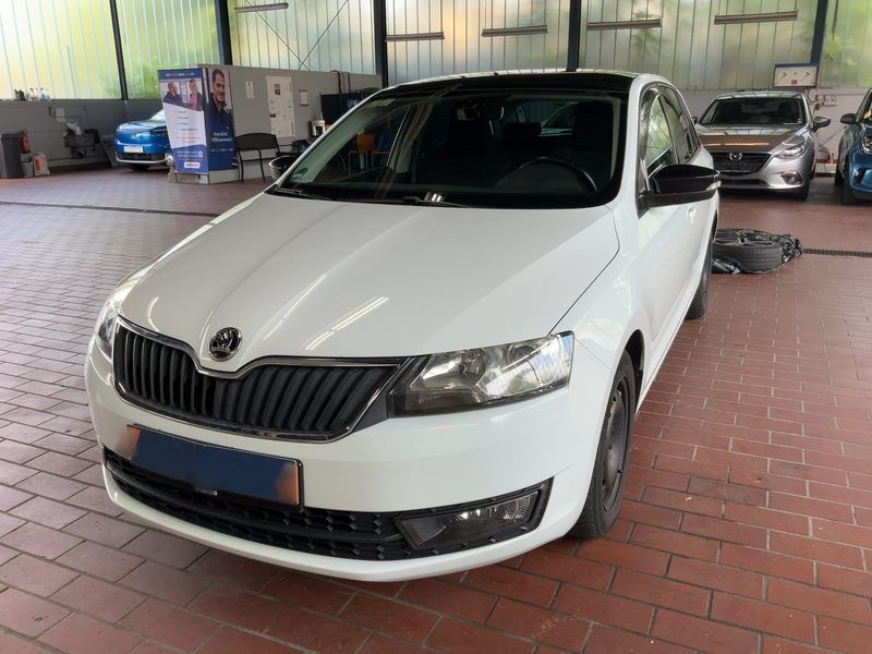 Skoda Rapid Spaceback 1.2 TSI Emotion Plus 2015 – снимка 1