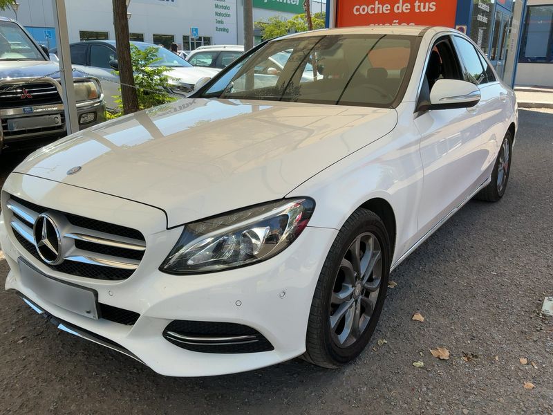 Mercedes-Benz C-Klasse C 220 d BlueTEC Avantgarde 2015