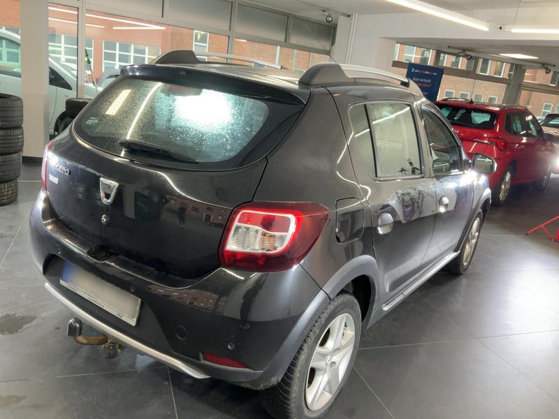 Dacia Sandero 1.5 dCi Stepway Prestige 2016 – снимка 8