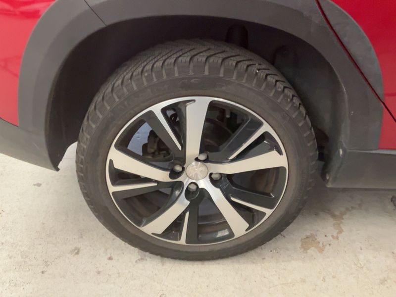 Peugeot 2008 1.2 e-THP GT Line 2017 – снимка 9