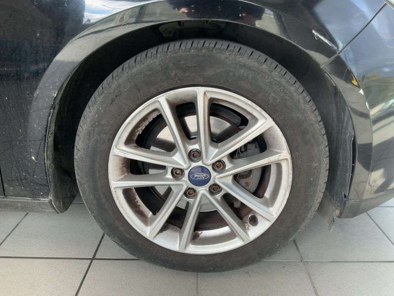 Ford Focus 1.5 TDCi Business 2016 – снимка 11