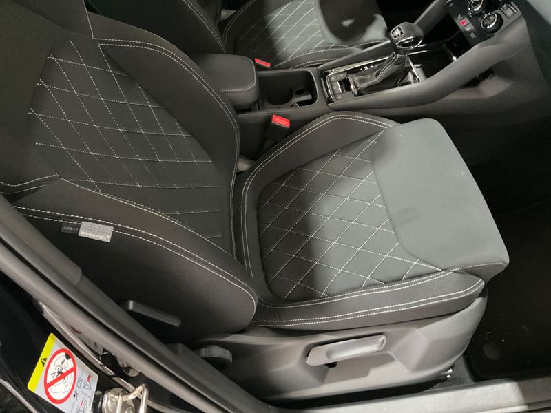 Skoda Karoq 1.5 TSI ACT SportLine 2024 – снимка 22