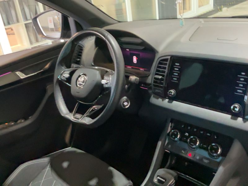 Skoda Karoq 1.5 TSI ACT SportLine 2024 – снимка 17