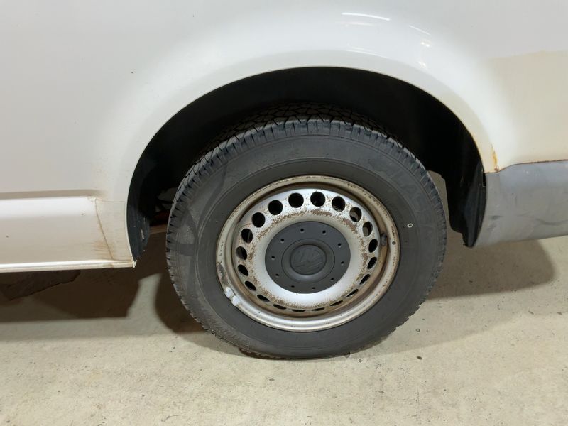 Volkswagen T5 Kombi 2.0 TDI 2012 – снимка 5